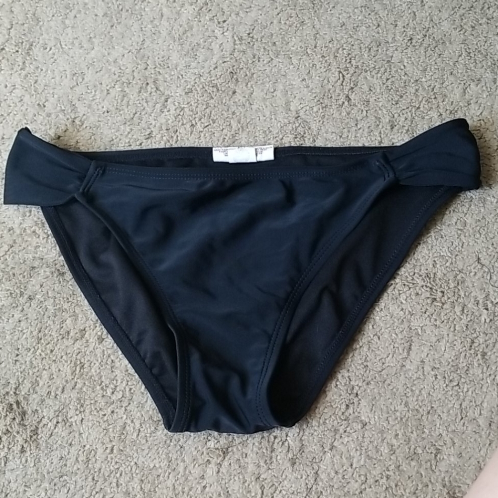Black Bikini bottom - Picture 2 of 5